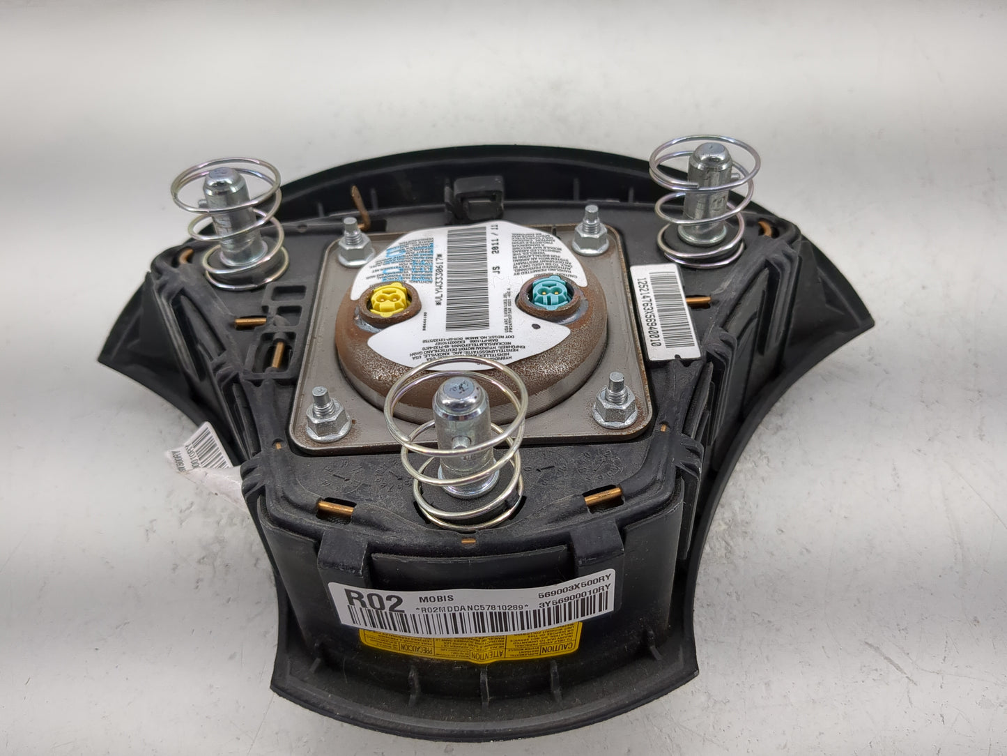 2011-2016 Hyundai Elantra Air Bag Driver Left Steering Wheel Mounted Fits Fits 2011 2012 2013 2014 2015 2016 OEM Used Auto P