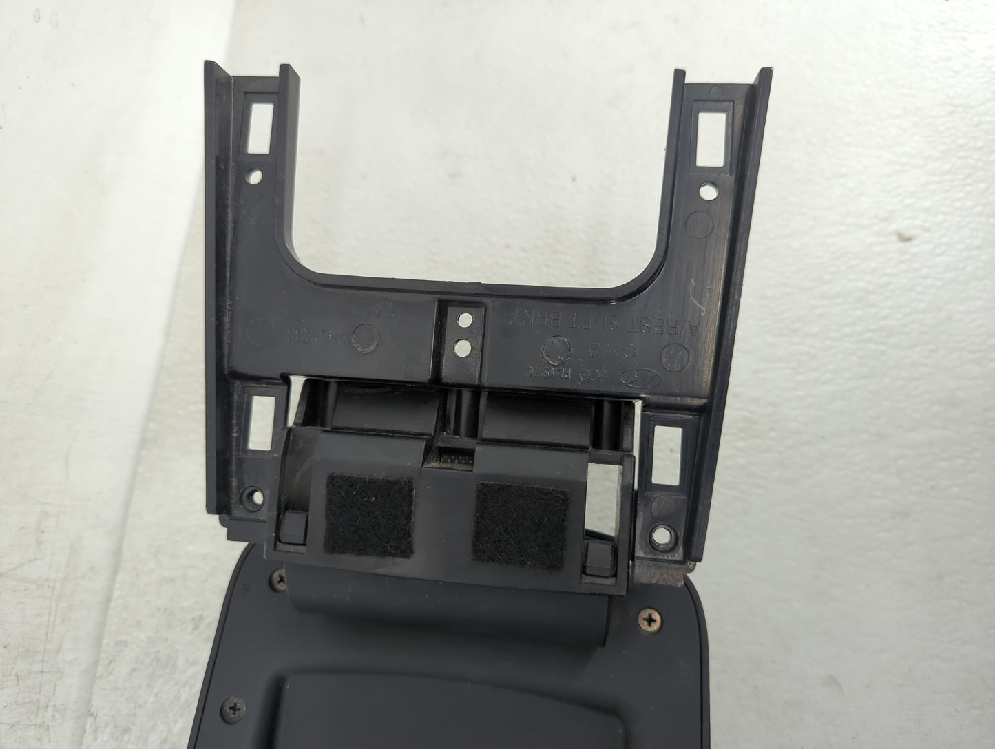 2013 Hyundai Elantra Center Console Armrest Cover Lid Fits OEM Used Auto Parts - Oemusedautoparts1.com