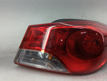 2011-2013 Hyundai Elantra Tail Light Assembly Passenger Right OEM Fits Fits 2011 2012 2013 OEM Used Auto Parts