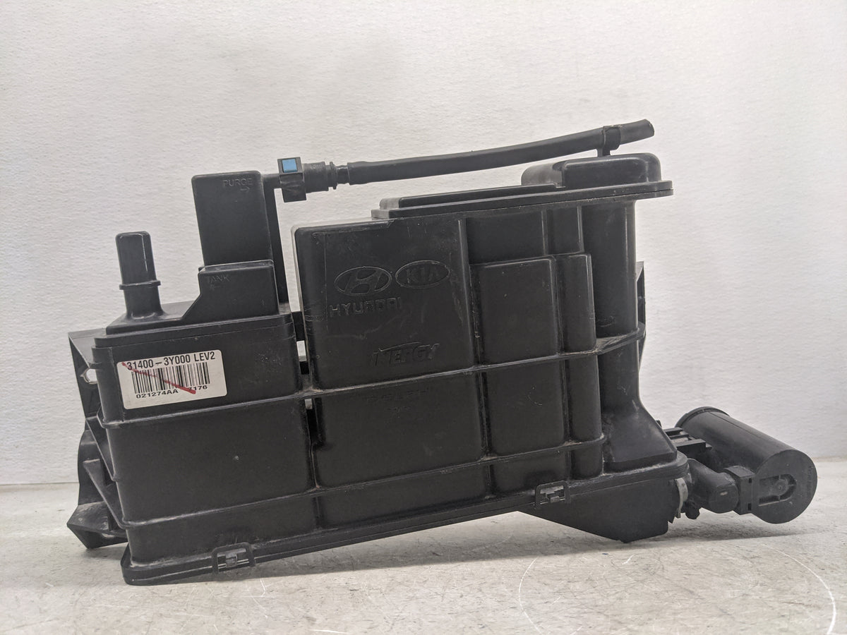 2013 Hyundai Elantra Fuel Vapor Charcoal Canister 1462442 - Oemusedautoparts1.com