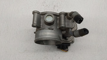 2011-2018 Hyundai Elantra Throttle Body P/N:35100-2E000 Fits Fits 2011 2012 2013 2014 2015 2016 2017 2018 2019 OEM Used Auto Parts