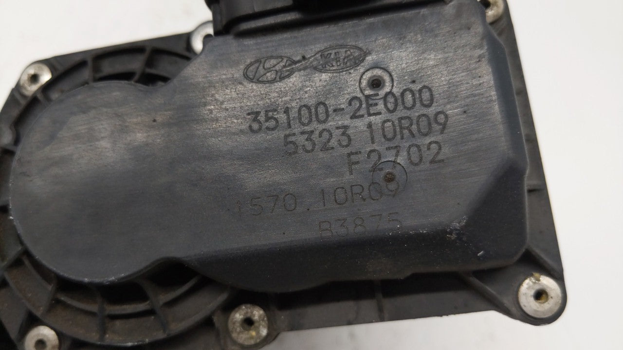 2011-2018 Hyundai Elantra Throttle Body P/N:35100-2E000 Fits Fits 2011 2012 2013 2014 2015 2016 2017 2018 2019 OEM Used Auto