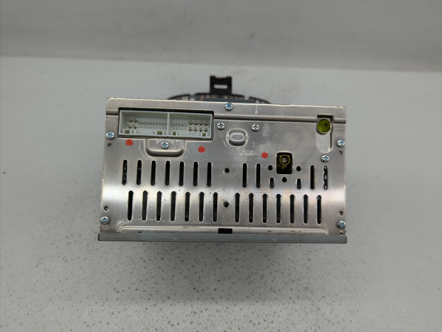 2013-2013 Hyundai Elantra Radio Control Panel - Oemusedautoparts1.com
