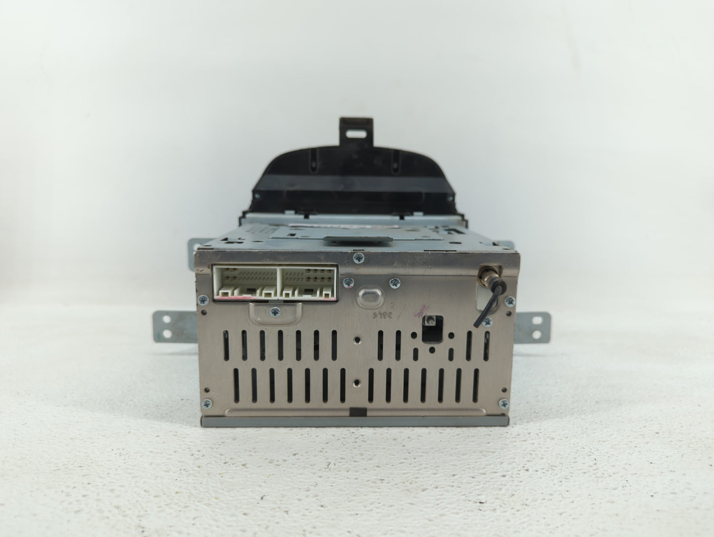 2013-2013 Hyundai Elantra Am Fm Cd Player Radio Receiver - Oemusedautoparts1.com