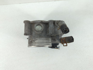 2011-2018 Hyundai Elantra Throttle Body P/N:35100-2E000 1302150124 Fits Fits 2011 2012 2013 2014 2015 2016 2017 2018 2019 OEM Used Auto Parts
