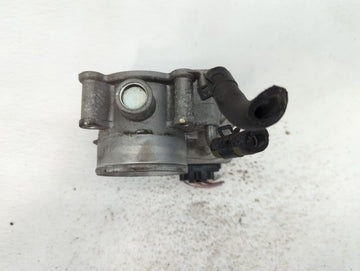 2011-2020 Hyundai Elantra Throttle Body P/N:35100-2E000 Fits Fits 2011 2012 2013 2014 2015 2016 2017 2018 2019 2020 2021 OEM Used Auto Parts