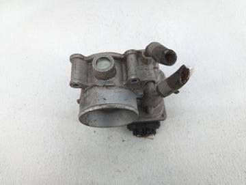 2011-2020 Hyundai Elantra Throttle Body P/N:35100-2E000 Fits Fits 2011 2012 2013 2014 2015 2016 2017 2018 2019 2020 2021 OEM Used Auto Parts