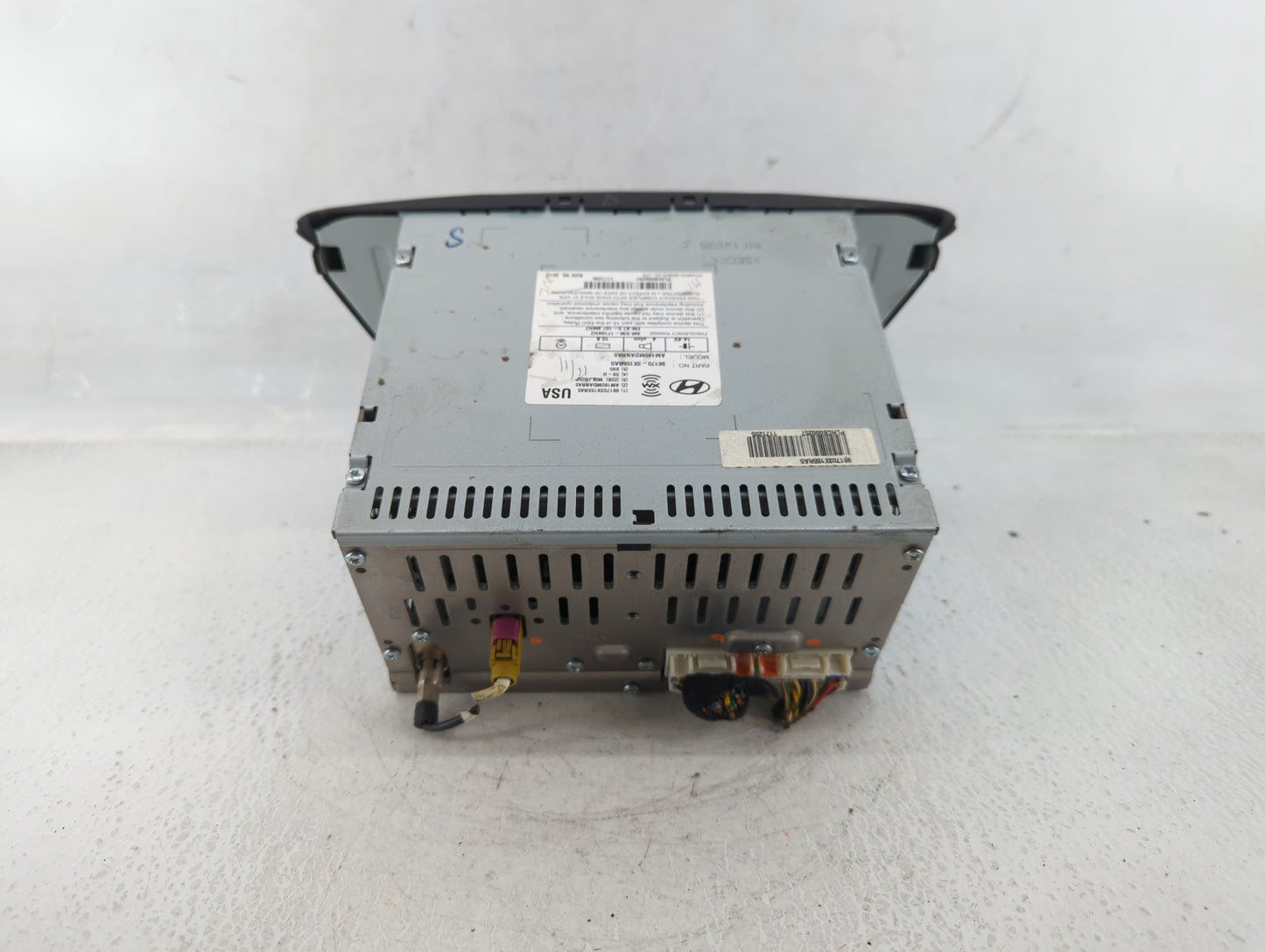 2013 Hyundai Elantra Radio AM FM Cd Player Receiver Replacement P/N:96170-3X165RA5 Fits OEM Used Auto Parts - Oemusedautopar
