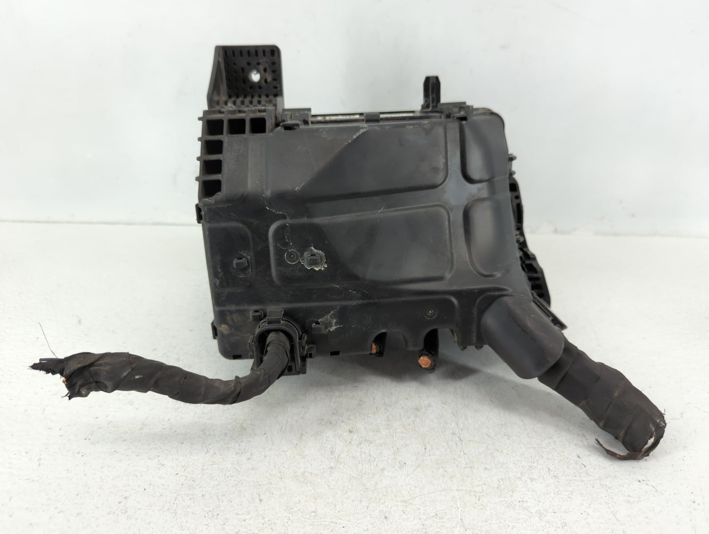 2011-2013 Hyundai Elantra Fusebox Fuse Box Panel Relay Module P/N:91205 H9120 Fits Fits 2011 2012 2013 OEM Used Auto Parts -