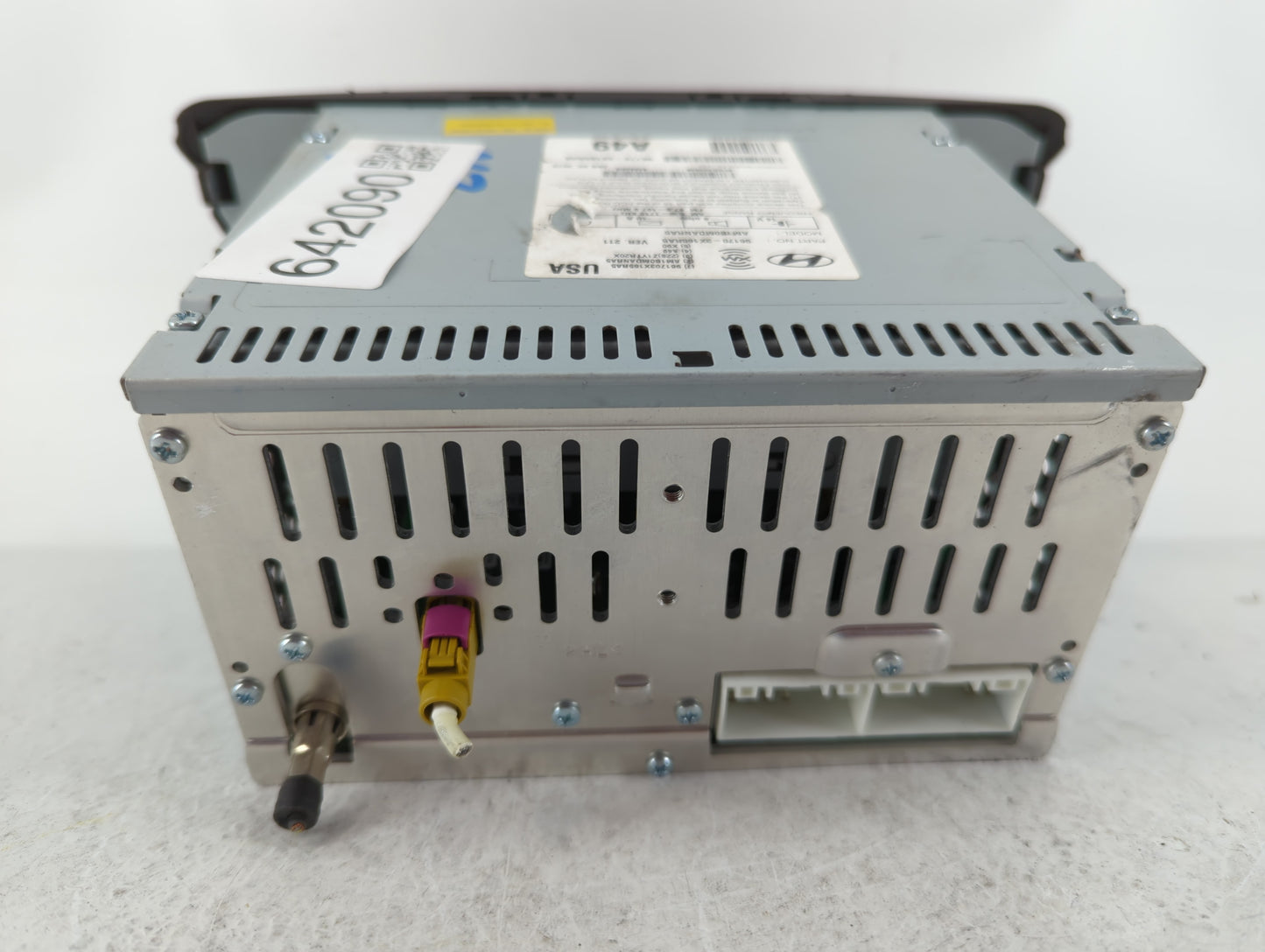 2013-2013 Hyundai Elantra Am Fm Cd Player Radio Receiver - Oemusedautoparts1.com