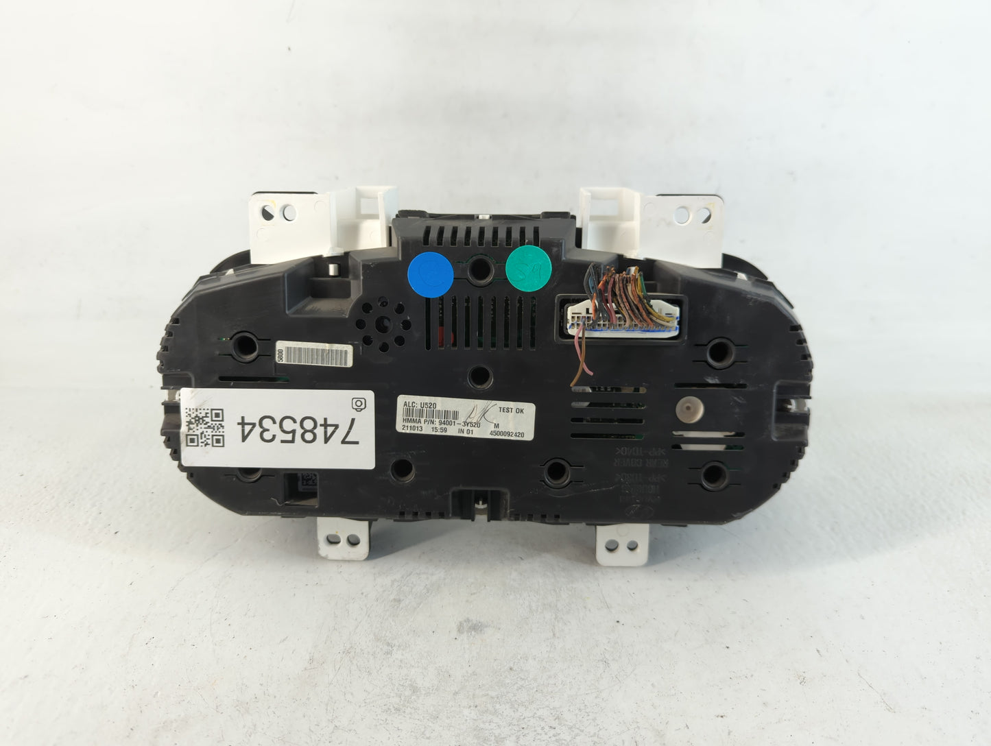 2013 Hyundai Elantra Instrument Cluster Speedometer Gauges P/N:94001-3Y520 Fits OEM Used Auto Parts - Oemusedautoparts1.com