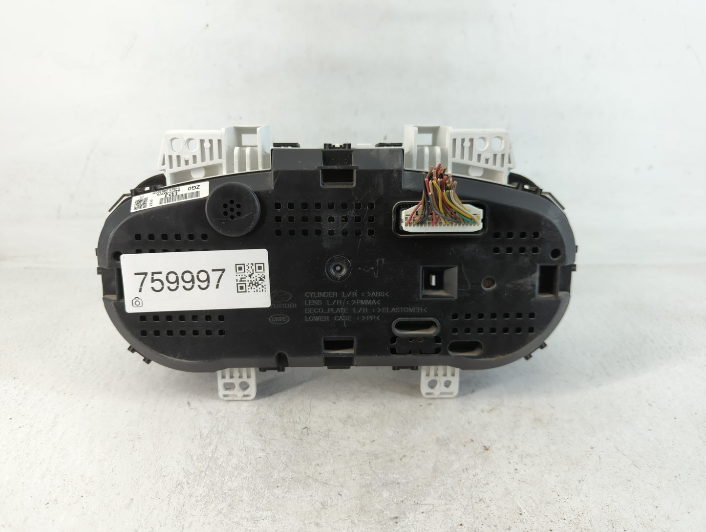 2013 Hyundai Elantra Instrument Cluster Speedometer Gauges P/N:94001-3X275 CC46 B Fits OEM Used Auto Parts - Oemusedautopart