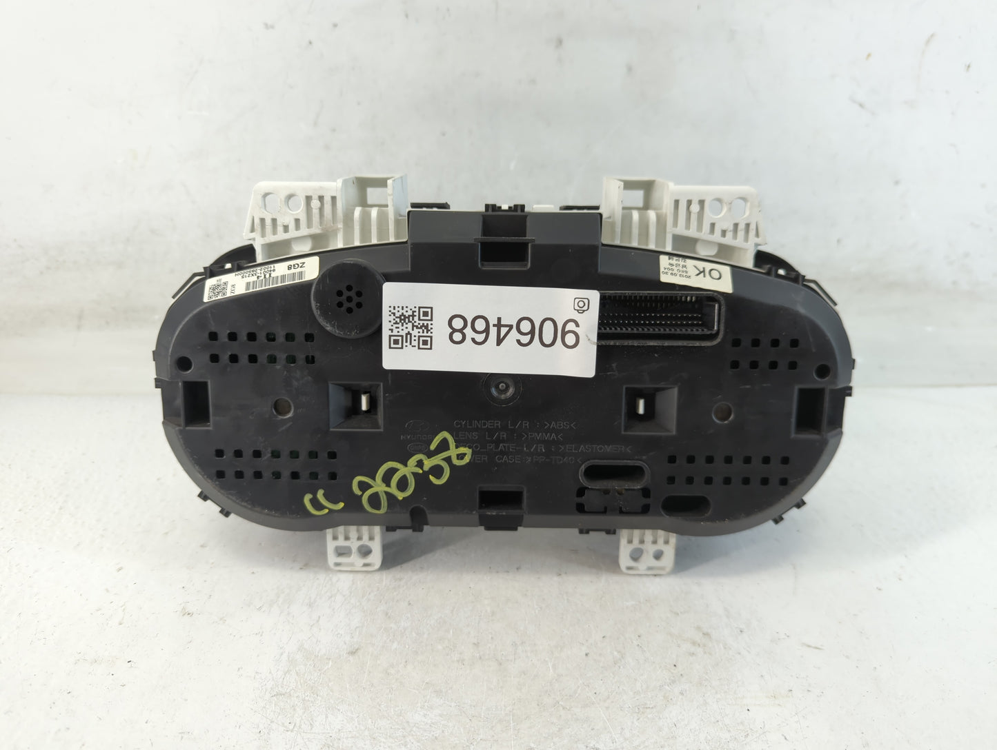 2013 Hyundai Elantra Instrument Cluster Speedometer Gauges P/N:11002-285000H 94001-3X215 Fits OEM Used Auto Parts - Oemuseda