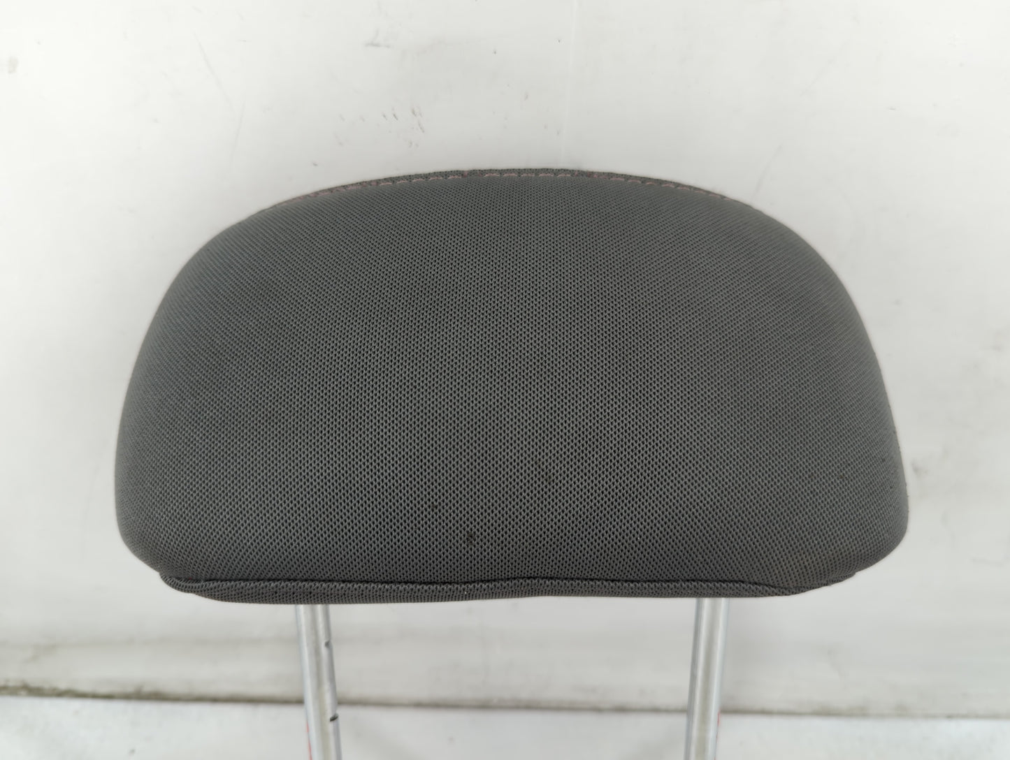 2013-2015 Hyundai Elantra Headrest Head Rest Front Driver Passenger Seat Fits Fits 2013 2014 2015 OEM Used Auto Parts - Oemu