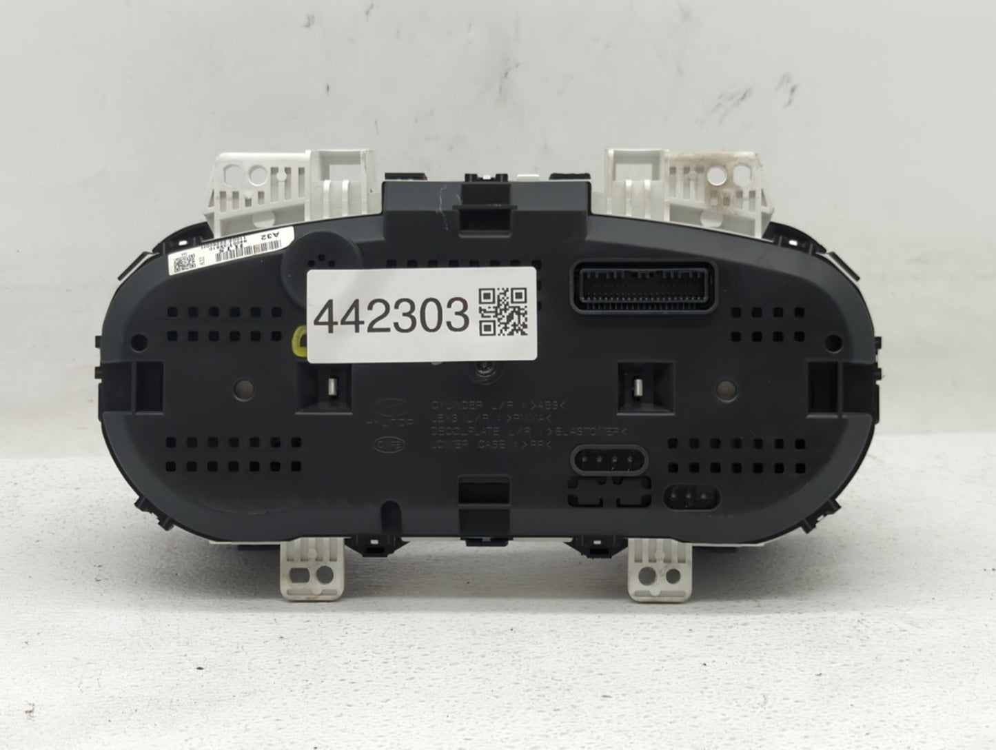 2013 Hyundai Elantra Coupe Instrument Cluster Speedometer Gauges P/N:94001-3X610 Fits OEM Used Auto Parts - Oemusedautoparts