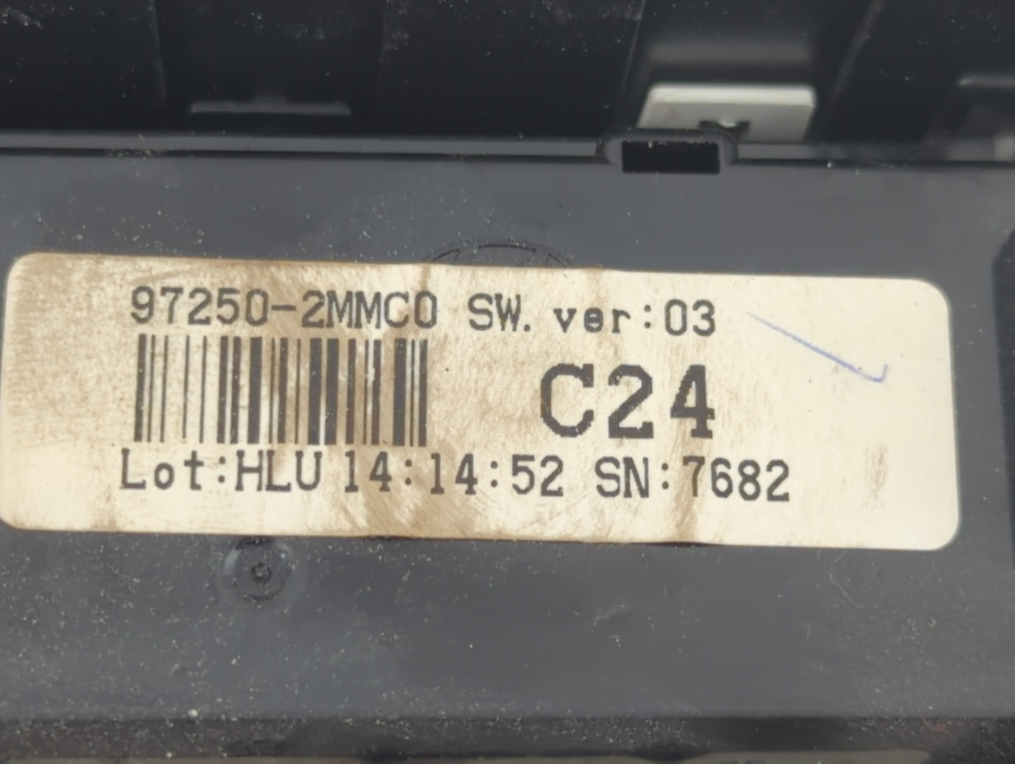 2013-2015 Hyundai Genesis Climate Control Module Temperature AC/Heater Replacement P/N:97250-2MMC0 Fits Fits 2013 2014 2015