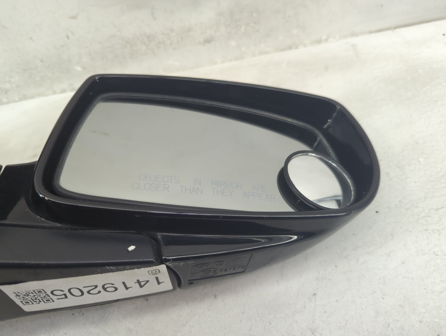 2009-2016 Hyundai Genesis Passenger Side View Mirror - Right Door Mirror OEM Used - Oemusedautoparts1.com
