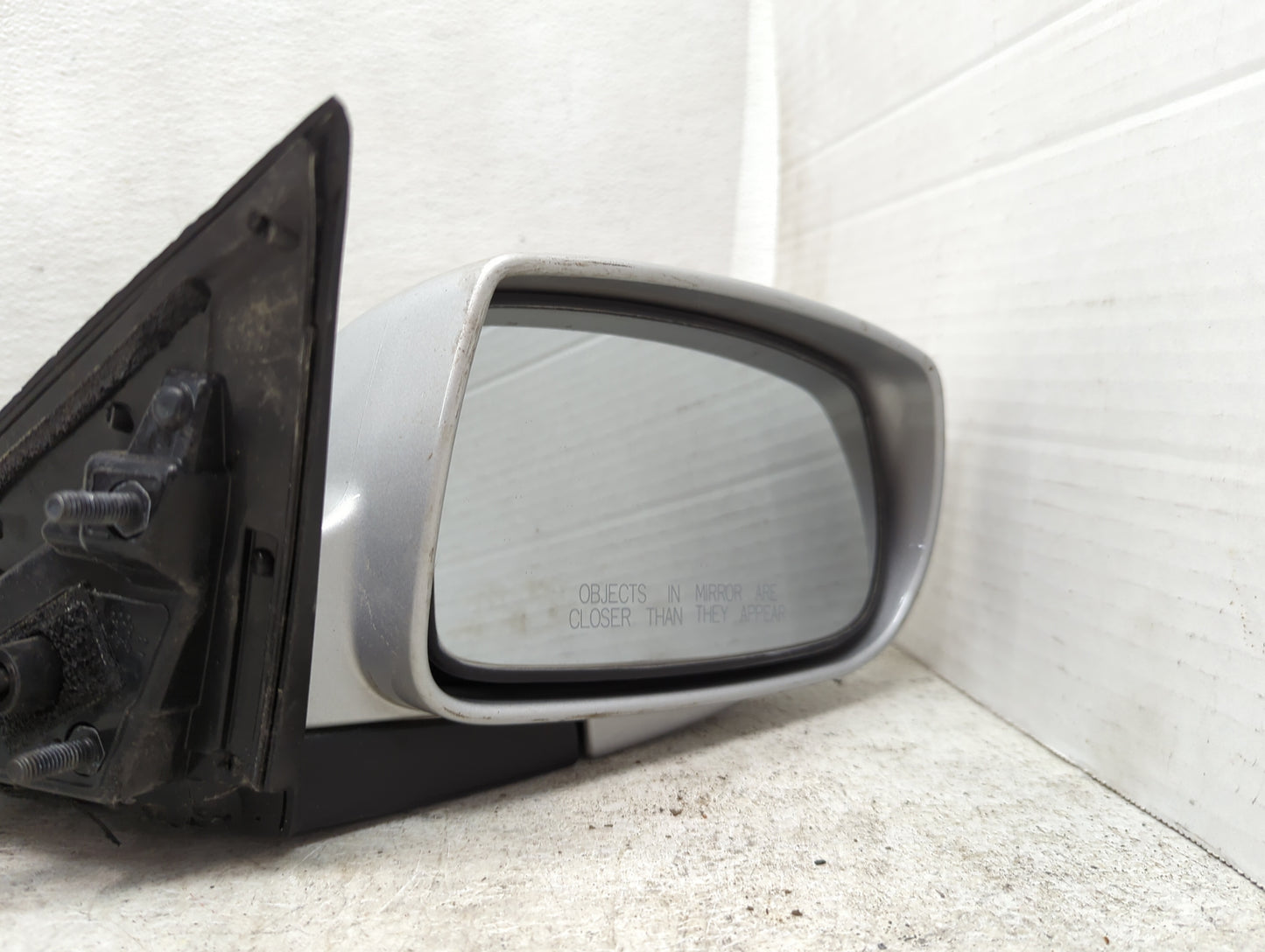 2009-2016 Hyundai Genesis Passenger Side View Mirror - Right Door Mirror OEM Used - Oemusedautoparts1.com