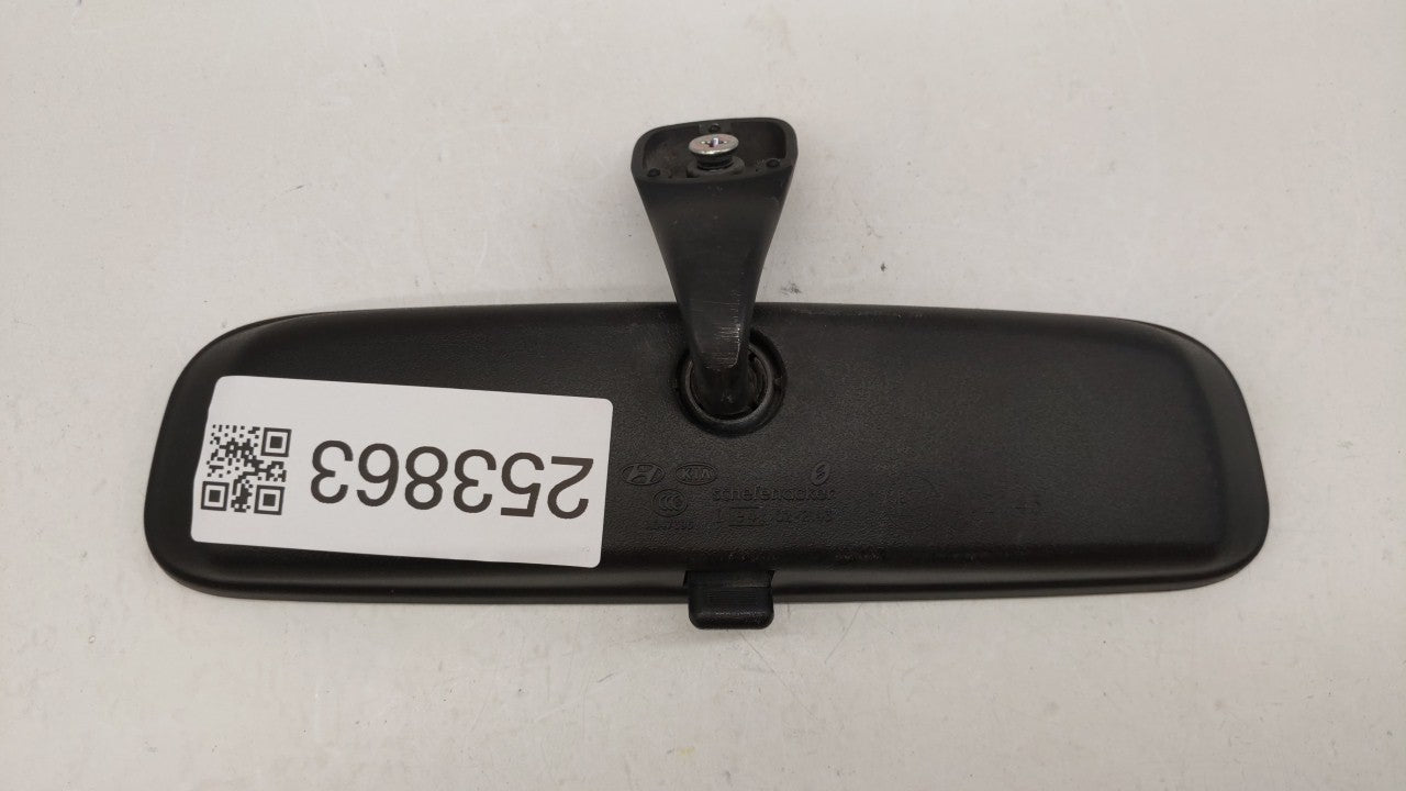 2009-2016 Hyundai Genesis Interior Rear View Mirror Replacement OEM P/N:022143 E4022143 Fits OEM Used Auto Parts - Oemusedau