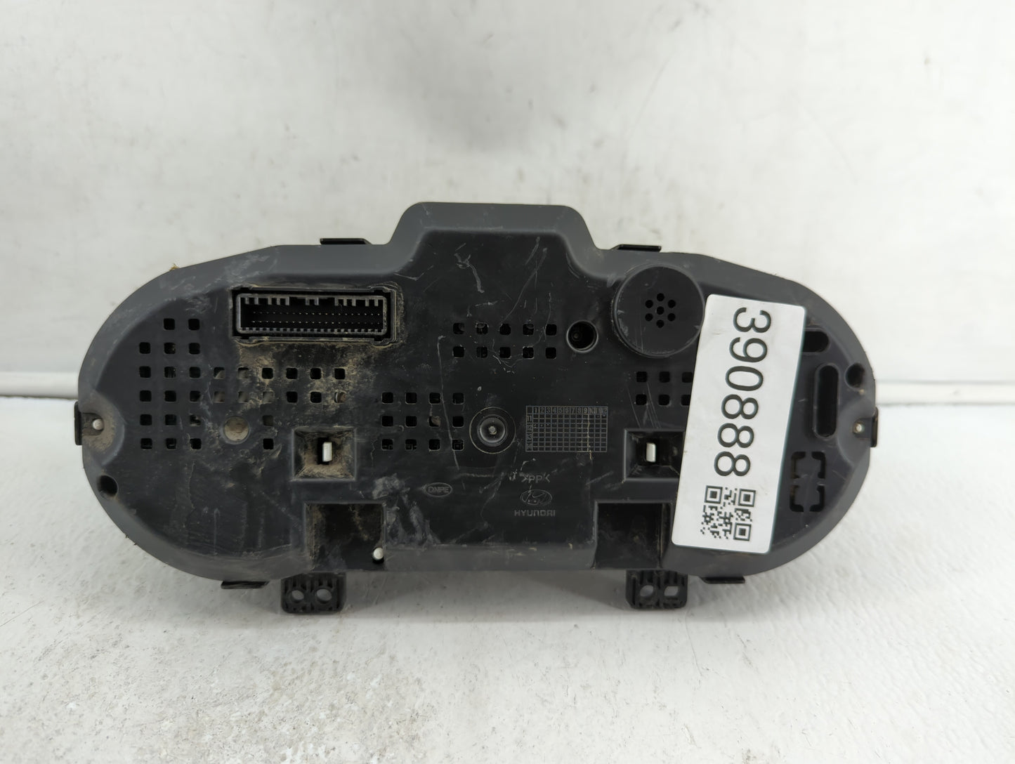 2013 Hyundai Genesis Instrument Cluster Speedometer Gauges P/N:94031-2M020 Fits OEM Used Auto Parts - Oemusedautoparts1.com