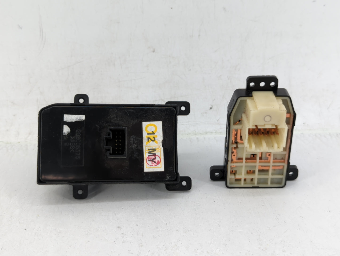 2013-2016 Hyundai Genesis Master Power Window Switch Replacement Driver Side Left P/N:202008375 202008374 Fits OEM Used Auto