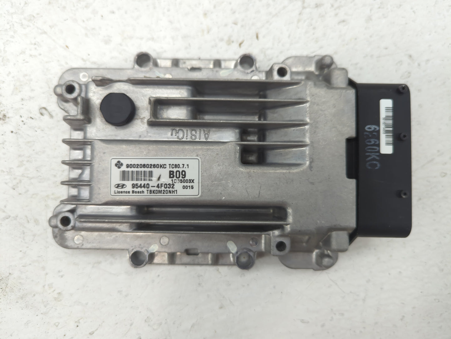 2013-2014 Hyundai Genesis PCM Engine Control Computer ECU ECM PCU OEM P/N:95440-4F032 Fits Fits 2013 2014 OEM Used Auto Part