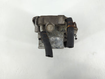 2009-2014 Hyundai Genesis Throttle Body P/N:35100-2C300 Fits Fits 2009 2010 2011 2012 2013 2014 OEM Used Auto Parts