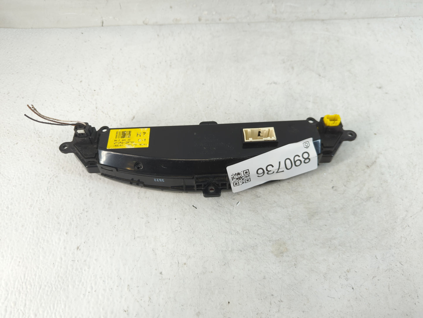 2013-2015 Hyundai Genesis Climate Control Module Temperature AC/Heater Replacement P/N:97250-3M700 Fits Fits 2013 2014 2015
