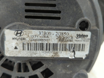 2013 Hyundai Santa Fe Alternator Replacement Generator Charging Assembly Engine OEM P/N:37300-2G850 Fits Fits 2014 2015 OEM Used Auto Parts