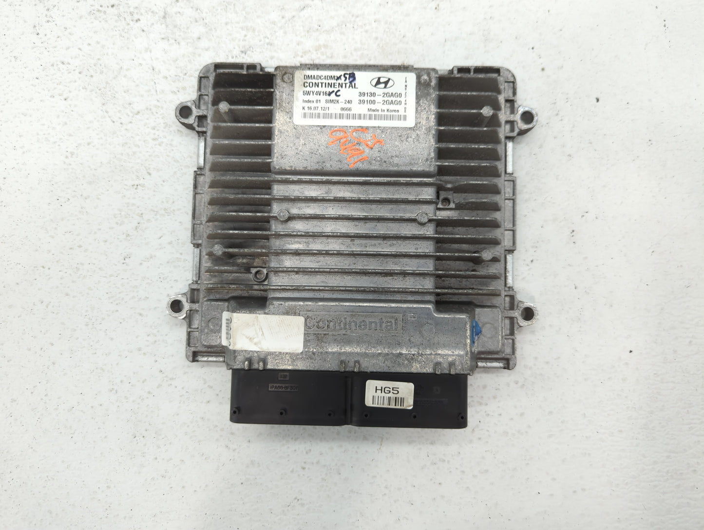 2013 Hyundai Santa Fe PCM Engine Control Computer ECU ECM PCU OEM P/N:39100-2GAG0 39130-2GAG0 Fits OEM Used Auto Parts - Oem