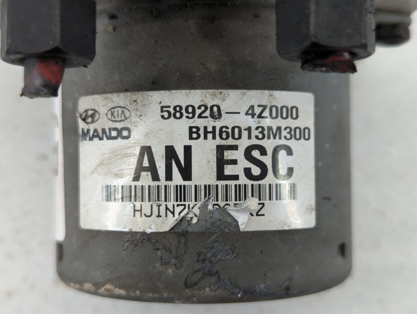 2013 Hyundai Santa Fe ABS Pump Control Module Replacement P/N:58920-4Z000 BE6003M301 Fits OEM Used Auto Parts - Oemusedautop