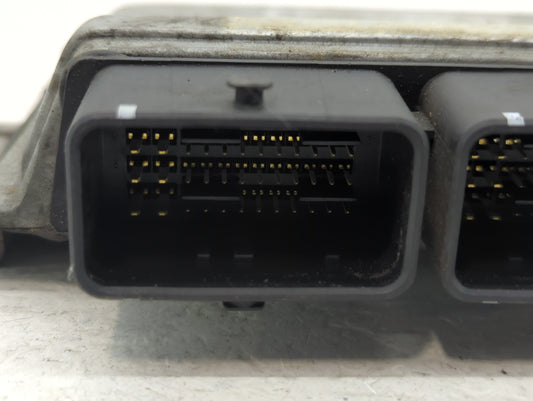 2013 Hyundai Santa Fe PCM Engine Control Computer ECU ECM PCU OEM P/N:MEC300-012 Fits OEM Used Auto Parts