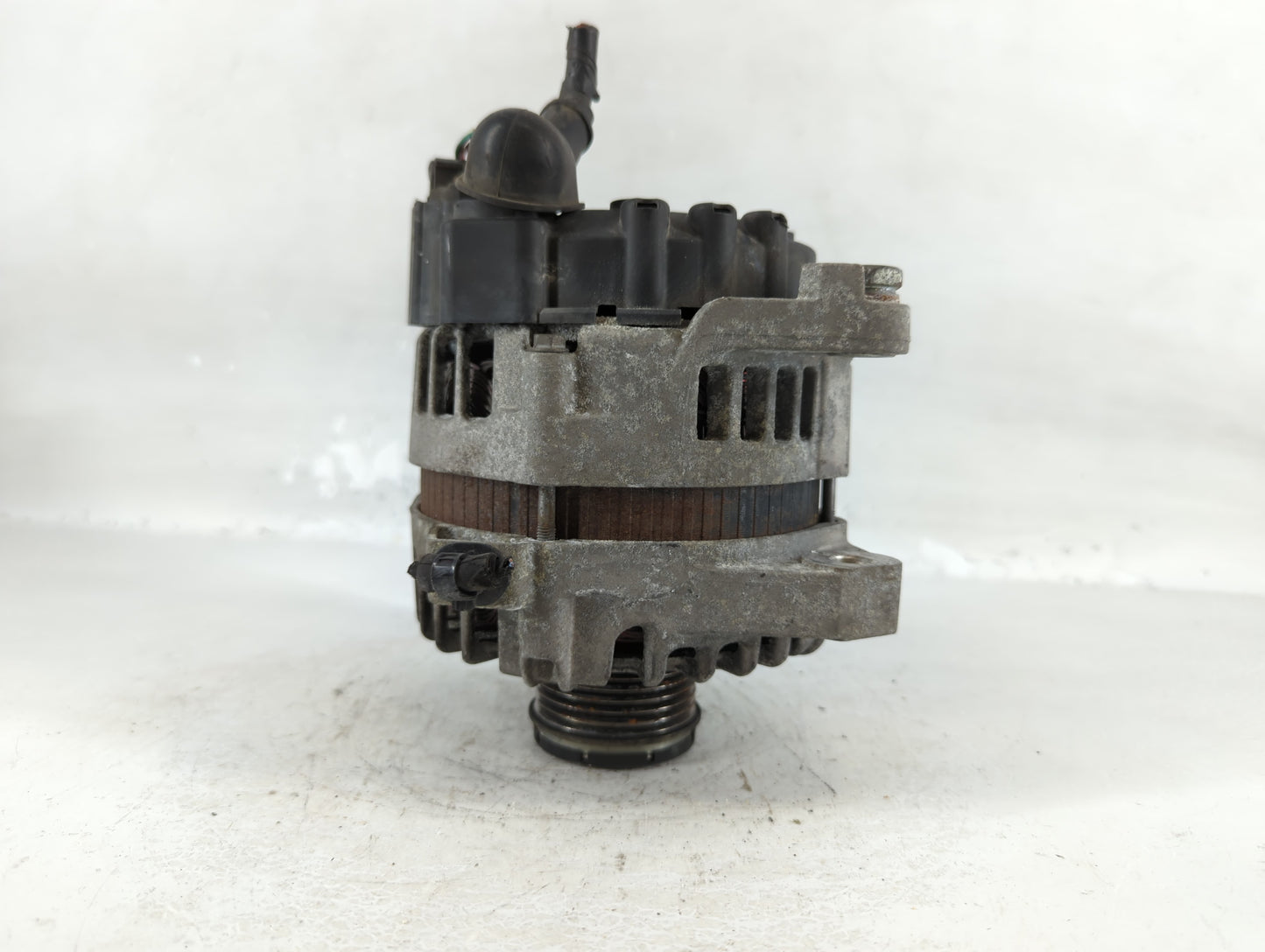 2013 Hyundai Santa Fe Alternator Replacement Generator Charging Assembly Engine OEM P/N:37300-2G850 Fits Fits 2014 2015 OEM