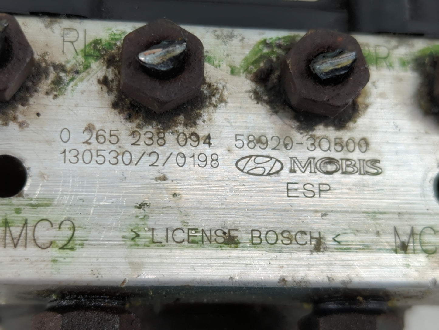 2011-2013 Hyundai Sonata ABS Pump Control Module Replacement P/N:58920-3Q500 Fits Fits 2011 2012 2013 OEM Used Auto Parts -