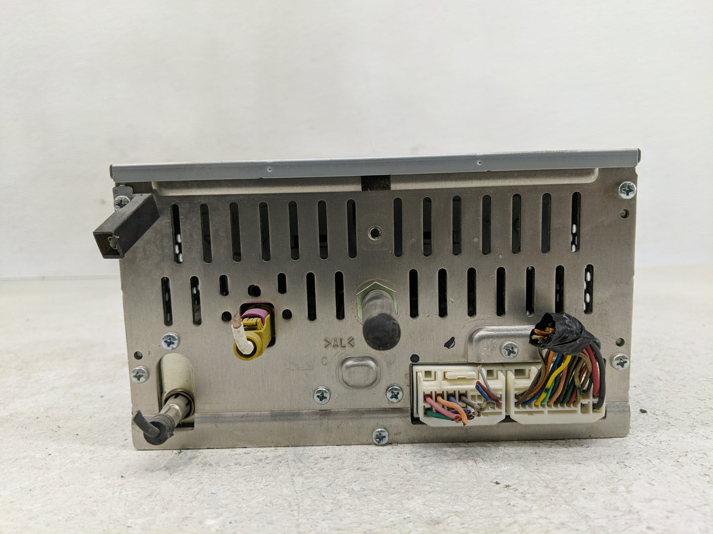 2013-2014 Hyundai Sonata Radio AM FM Cd Player Receiver Replacement P/N:96180-3Q700 Fits Fits 2013 2014 OEM Used Auto Parts