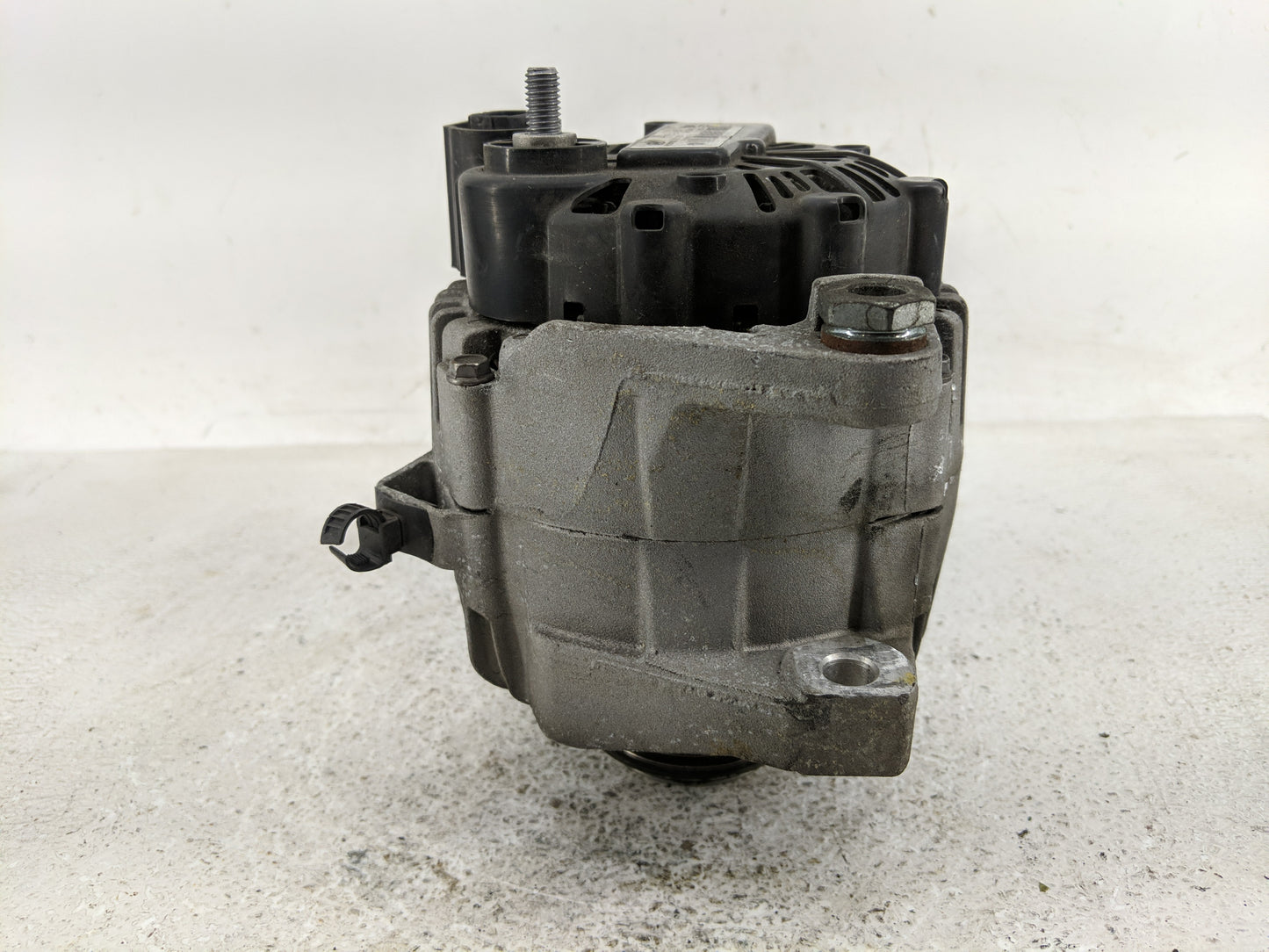 2011-2013 Hyundai Sonata Alternator Replacement Generator Charging Assembly Engine OEM P/N:130108151152 2606184 B Fits OEM U