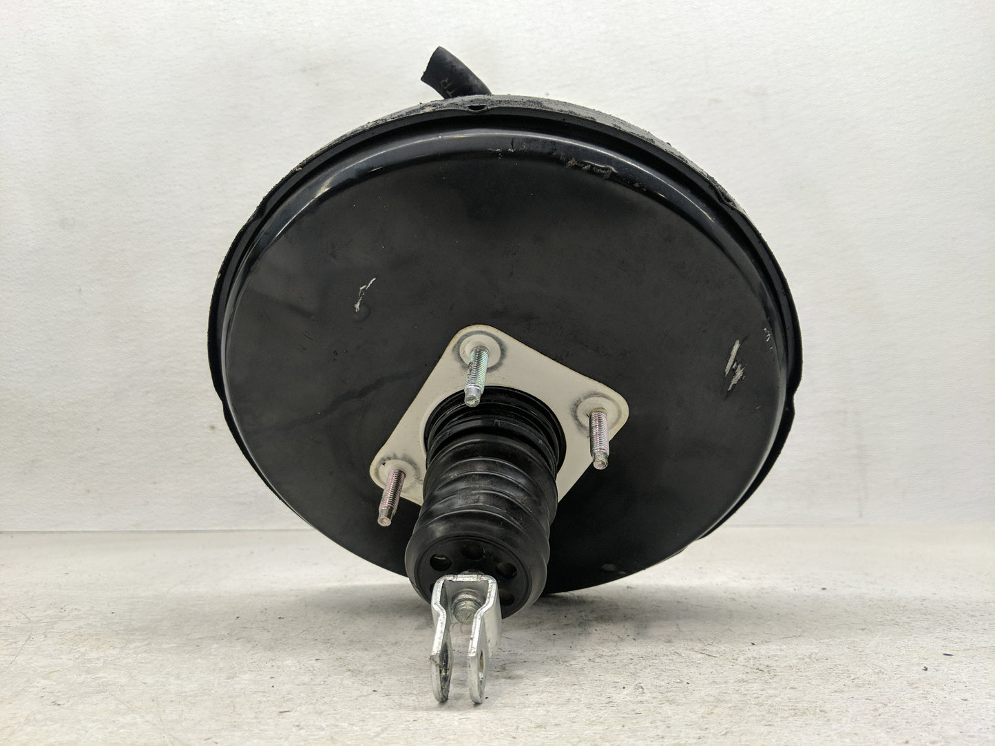 2011-2014 Hyundai Sonata Power Brake Booster Oem 1301541 - Oemusedautoparts1.com