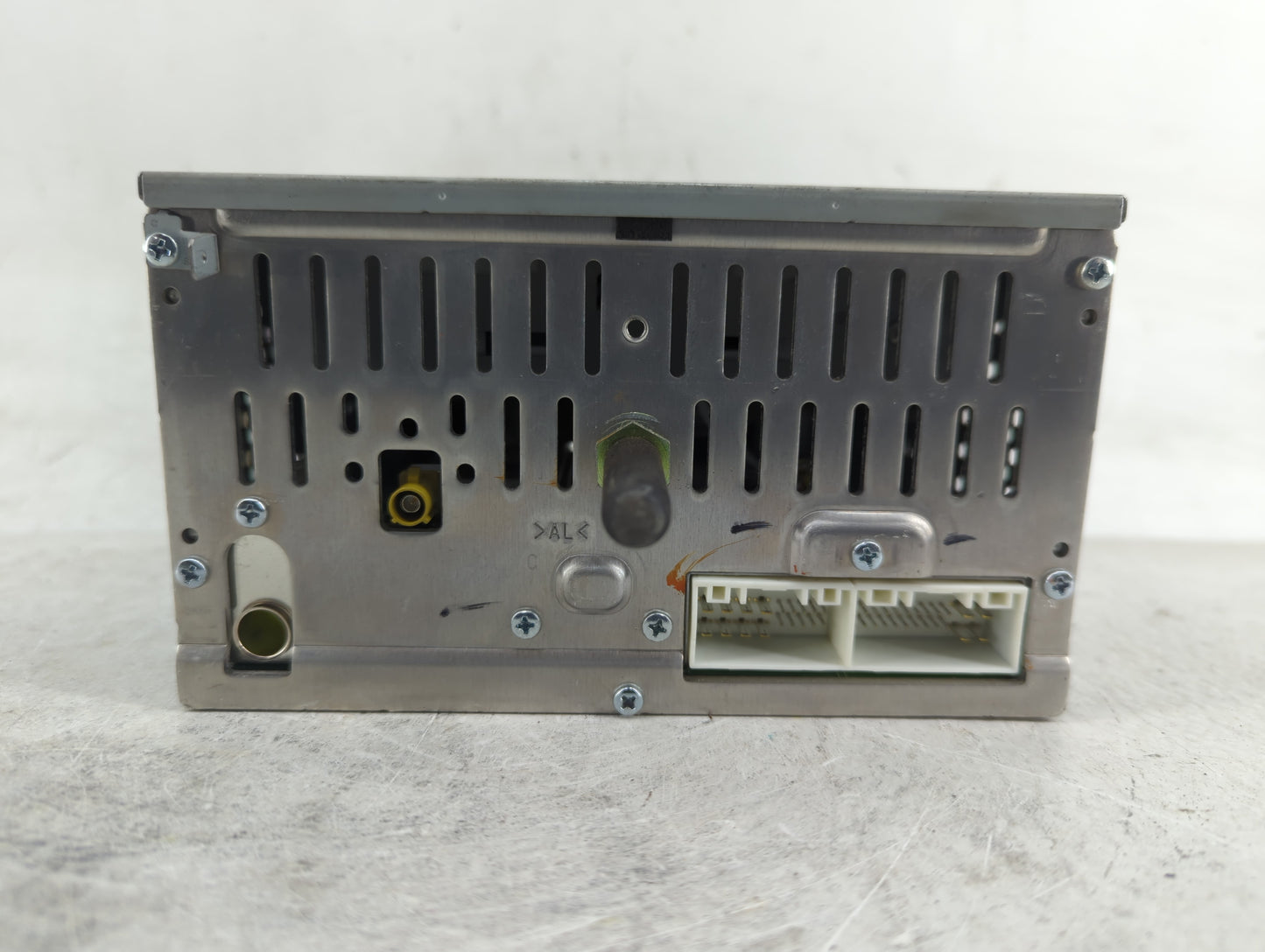 2013-2014 Hyundai Sonata Radio AM FM Cd Player Receiver Replacement P/N:96180-3Q700 Fits Fits 2013 2014 OEM Used Auto Parts