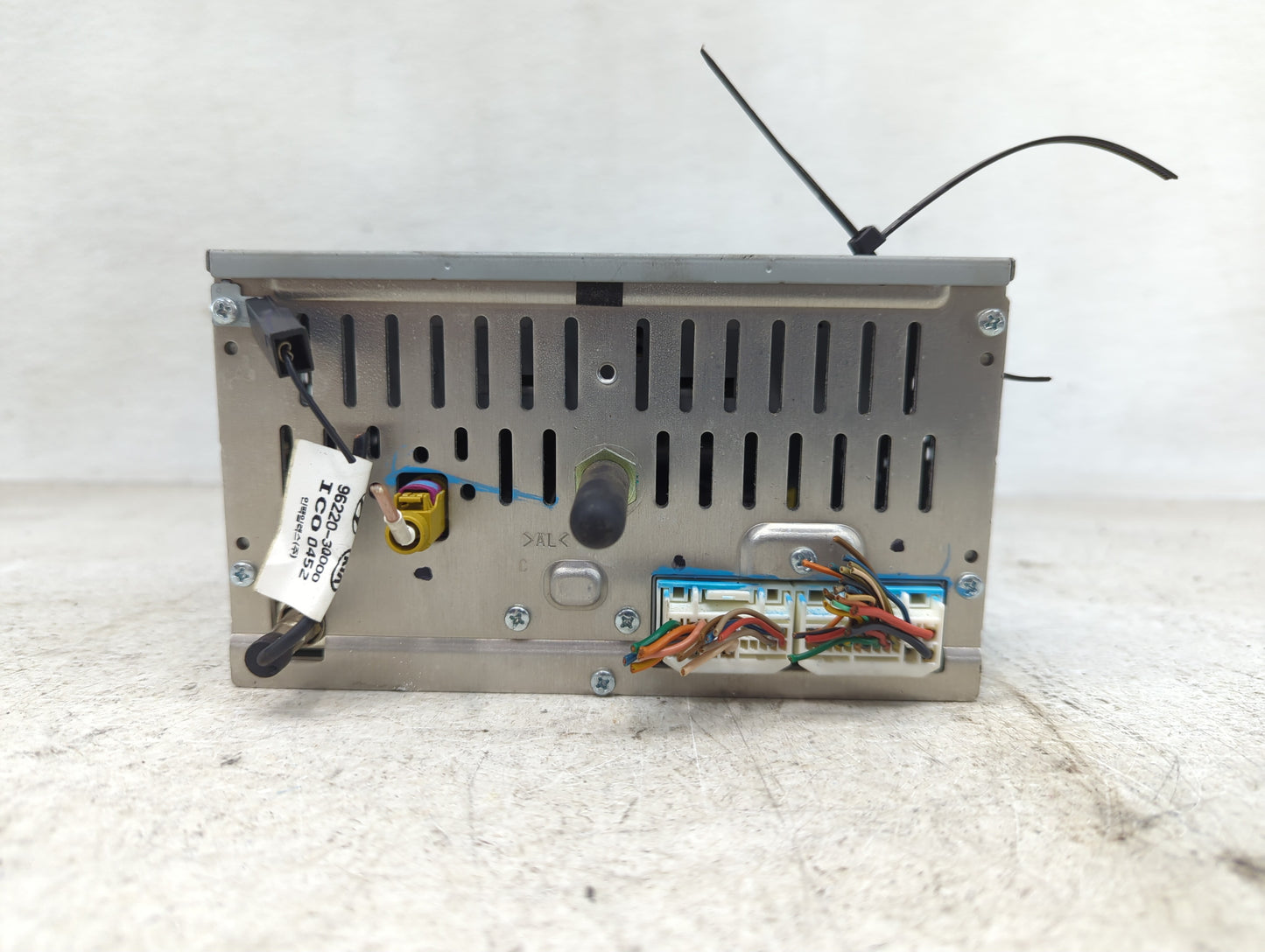 2013-2014 Hyundai Sonata Radio AM FM Cd Player Receiver Replacement P/N:96180-3Q700 Fits Fits 2013 2014 OEM Used Auto Parts