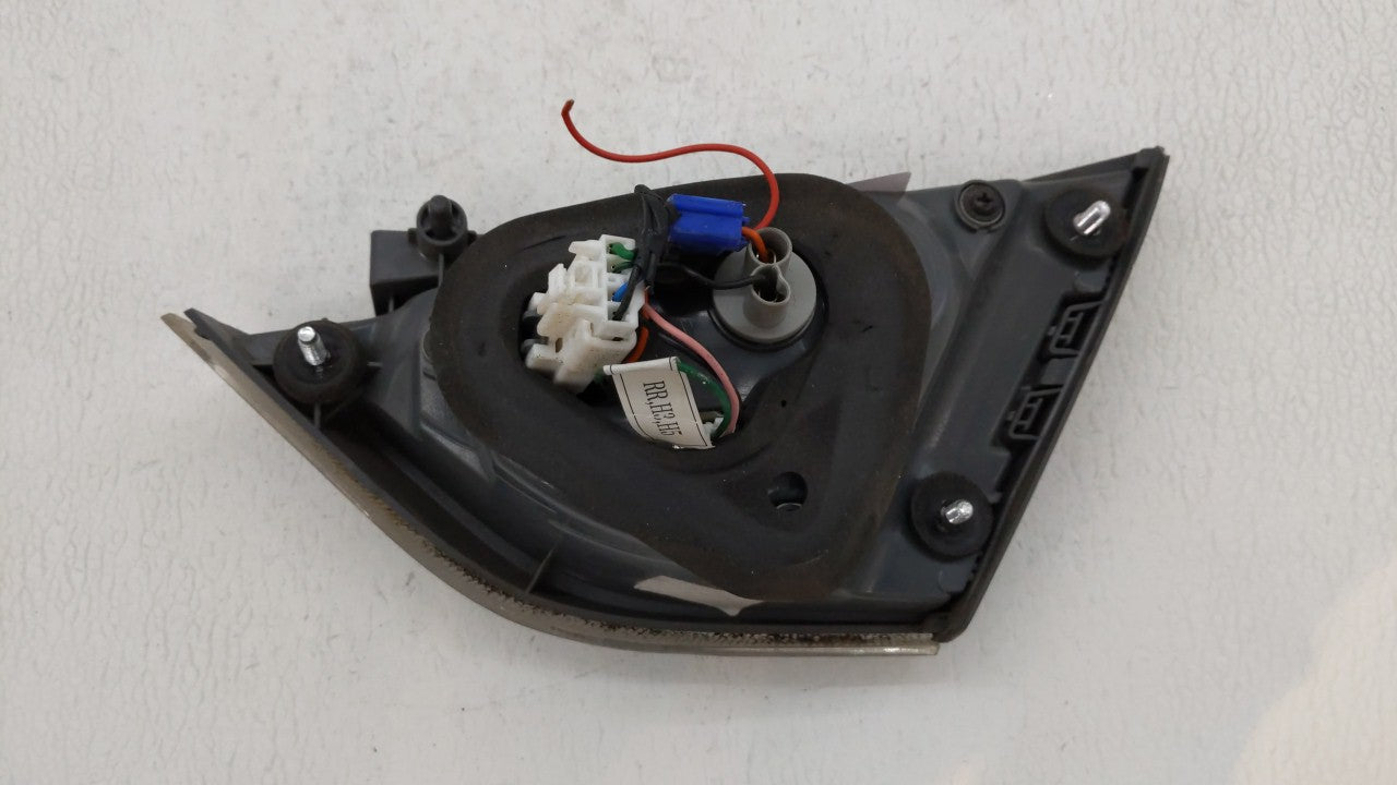 2011-2015 Hyundai Sonata Tail Light Assembly Driver Left OEM Fits Fits 2011 2012 2013 2014 2015 OEM Used Auto Parts - Oemuse