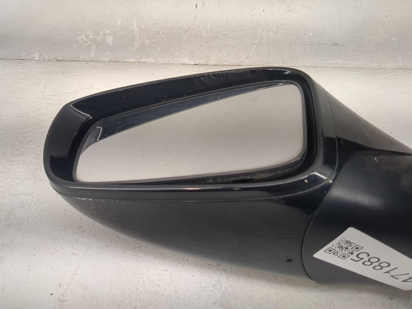 2011-2014 Hyundai Sonata Driver Side View Mirror - Left Door Mirror OEM Used - Oemusedautoparts1.com