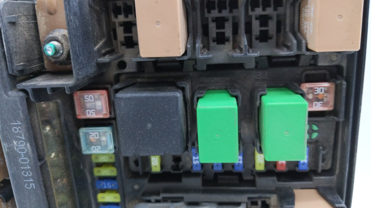 2013-2015 Hyundai Sonata Fusebox Fuse Box Panel Relay Module P/N:130830 1445 91251-4R031 Fits Fits 2013 2014 2015 OEM Used A