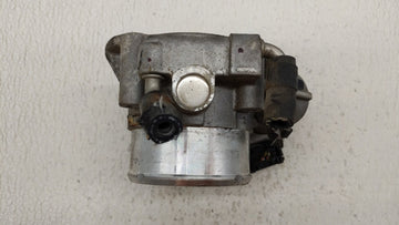 2011-2014 Hyundai Sonata Throttle Body P/N:35100-2G700 Fits Fits 2011 2012 2013 2014 2015 2016 OEM Used Auto Parts