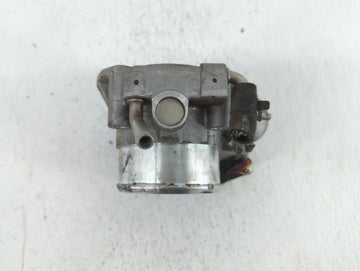 2011-2014 Hyundai Sonata Throttle Body P/N:904501 0001 35100-2G700 Fits Fits 2011 2012 2013 2014 2015 2016 OEM Used Auto Parts