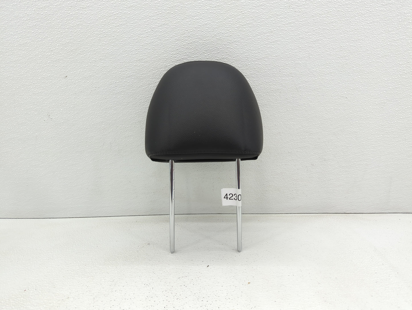 2011-2015 Hyundai Sonata Headrest Head Rest Front Driver Passenger Seat - Oemusedautoparts1.com
