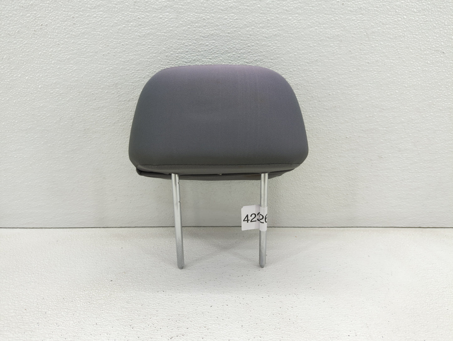 2013-2014 Hyundai Sonata Headrest Head Rest Front Driver Passenger Seat - Oemusedautoparts1.com