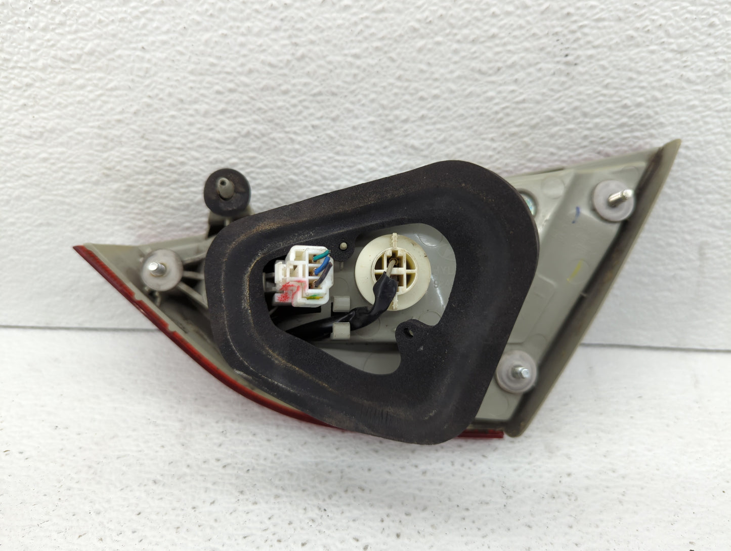 2011-2014 Hyundai Sonata Tail Light Assembly Driver Left OEM P/N:92403-3Q Fits Fits 2011 2012 2013 2014 OEM Used Auto Parts