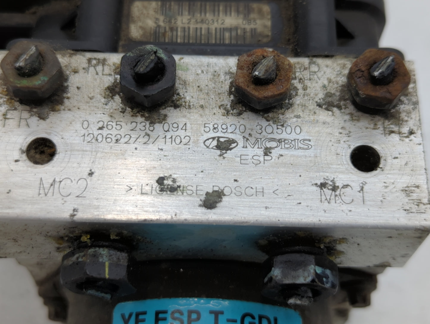 2011-2013 Hyundai Sonata ABS Pump Control Module Replacement P/N:58920-3Q400 58920-3Q500 Fits Fits 2011 2012 2013 OEM Used A