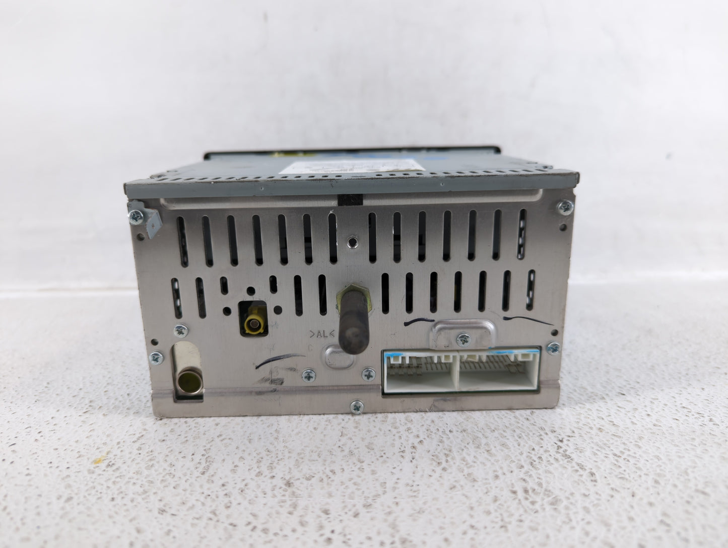 2012-2014 Hyundai Sonata Am Fm Cd Player Radio Receiver - Oemusedautoparts1.com