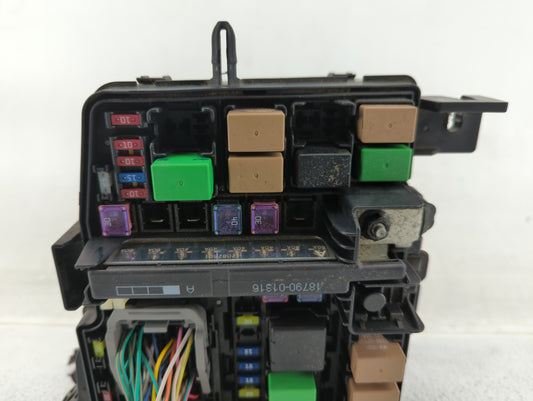 2011-2014 Hyundai Sonata Fusebox Fuse Box Panel Relay Module P/N:91950-3S711 91200-3Q203 Fits Fits 2011 2012 2013 2014 OEM Used Auto Parts